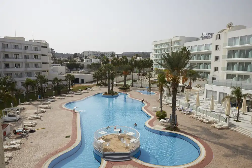 TSOKKOS PROTARAS BEACH HOTEL
